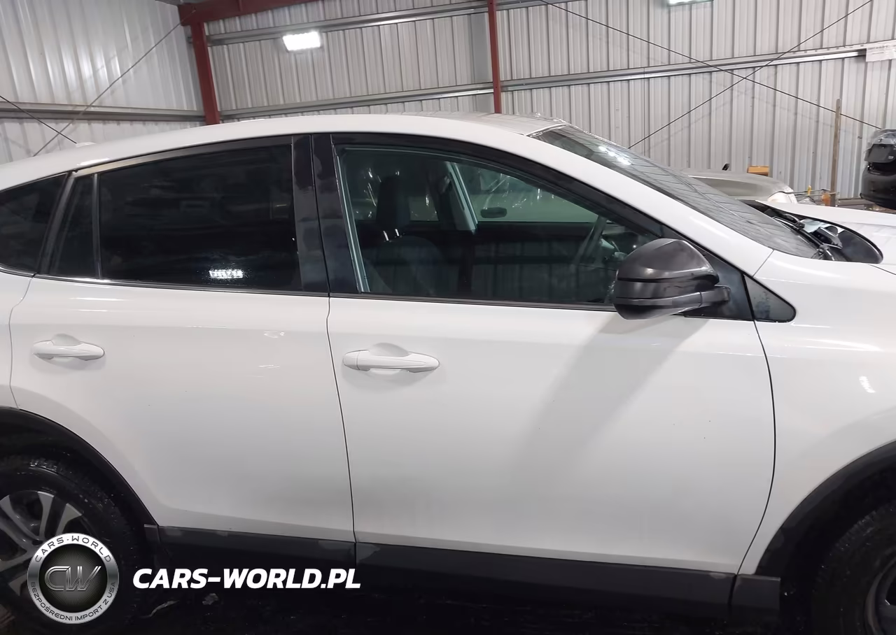 2018 Toyota Rav4 Le VIN:2T3ZFREV9JW507250 - 14