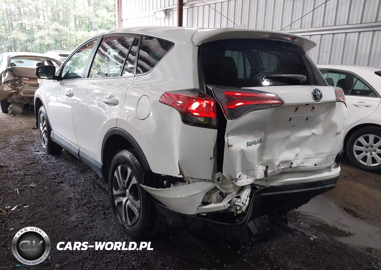 2018 Toyota Rav4 Le VIN:2T3ZFREV9JW507250 - 3