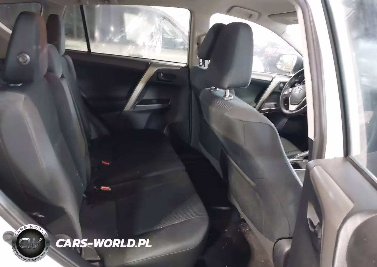 2018 Toyota Rav4 Le VIN:2T3ZFREV9JW507250 - 8