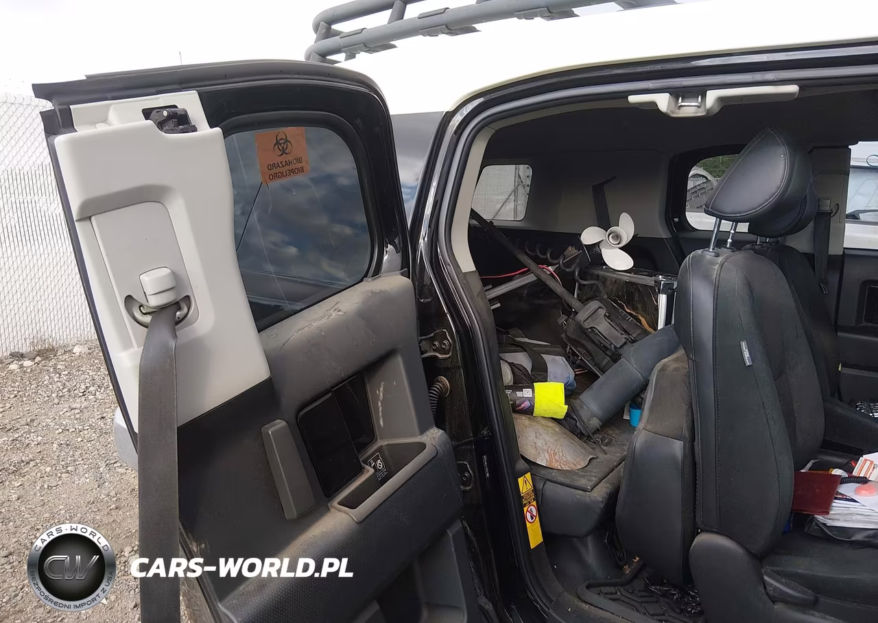 2008 Toyota Fj Cruiser VIN:JTEBU11F08K050768 - 8
