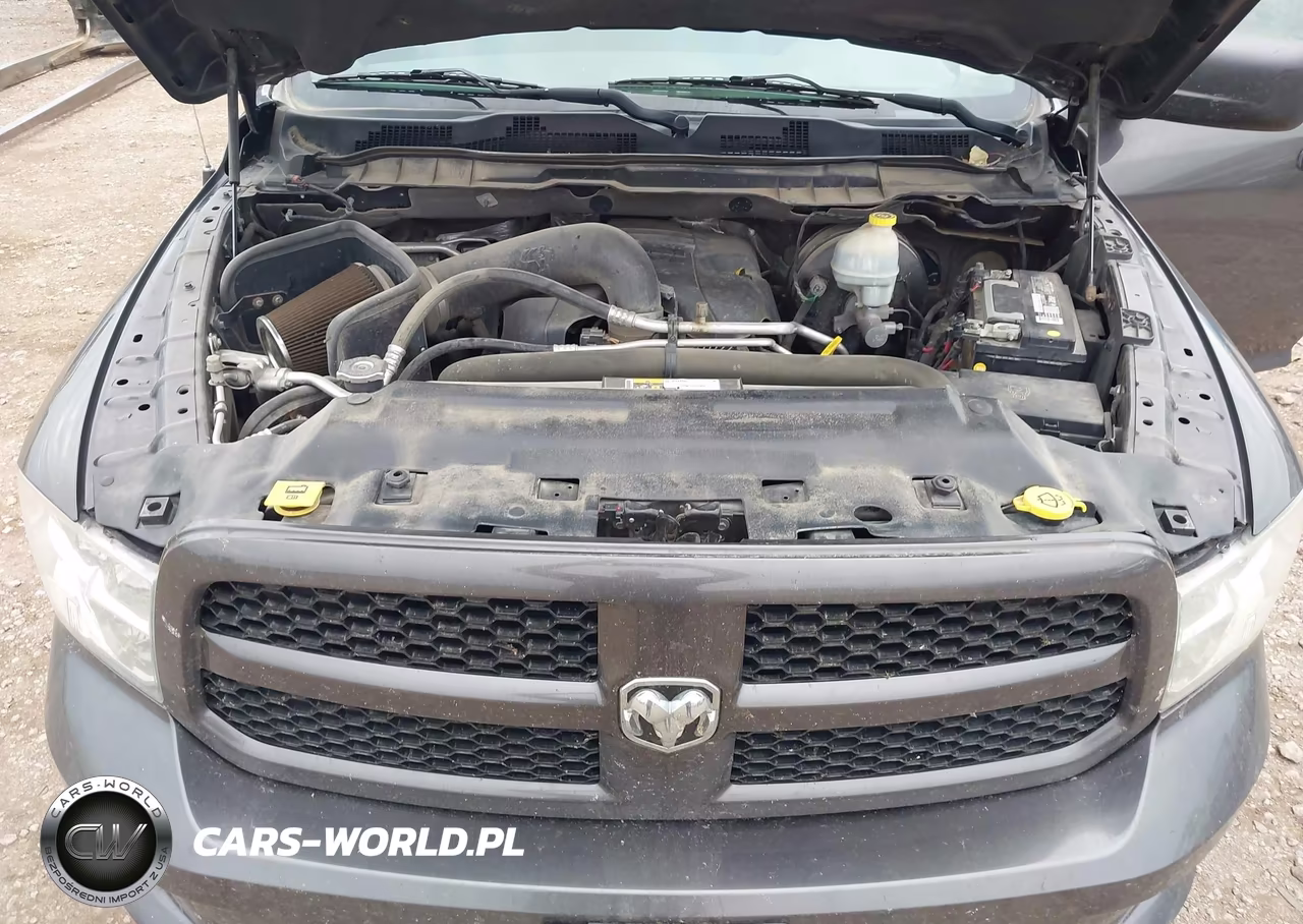 2015 Ram 1500 Express VIN:1C6RR7KT1FS611530 - 10