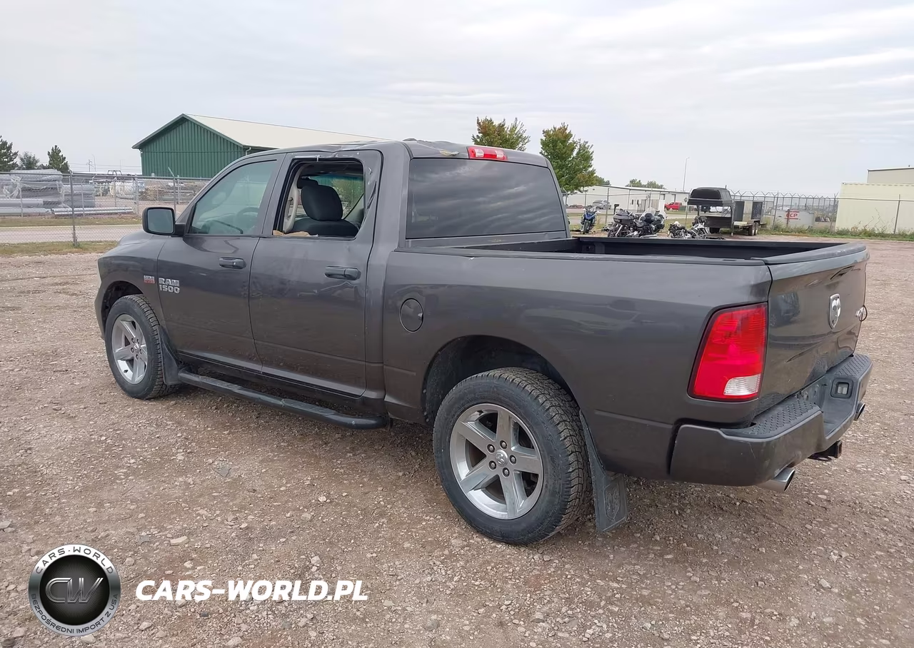 2015 Ram 1500 Express VIN:1C6RR7KT1FS611530 - 3