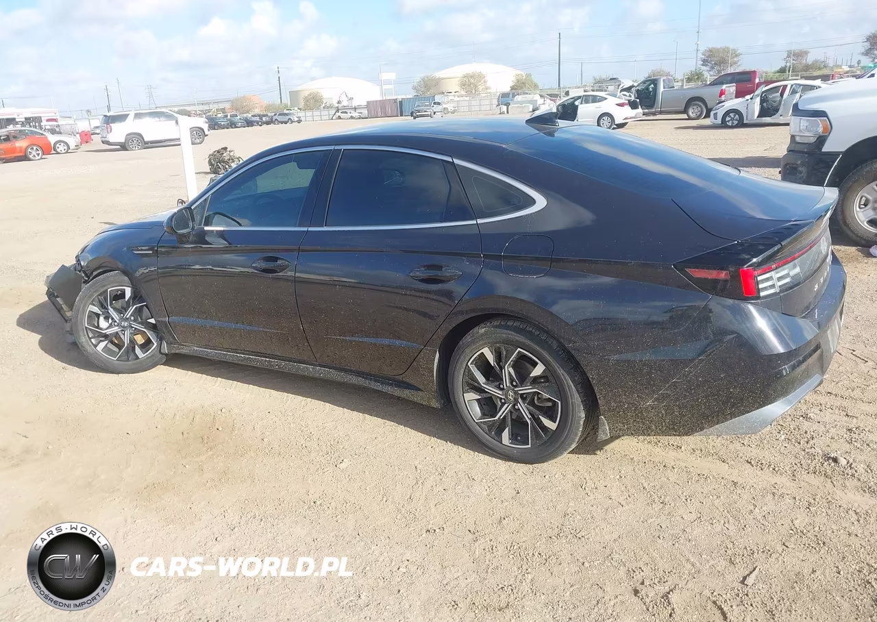 2024 Hyundai Sonata Sel VIN:KMHL64JA1RA399580 - 3
