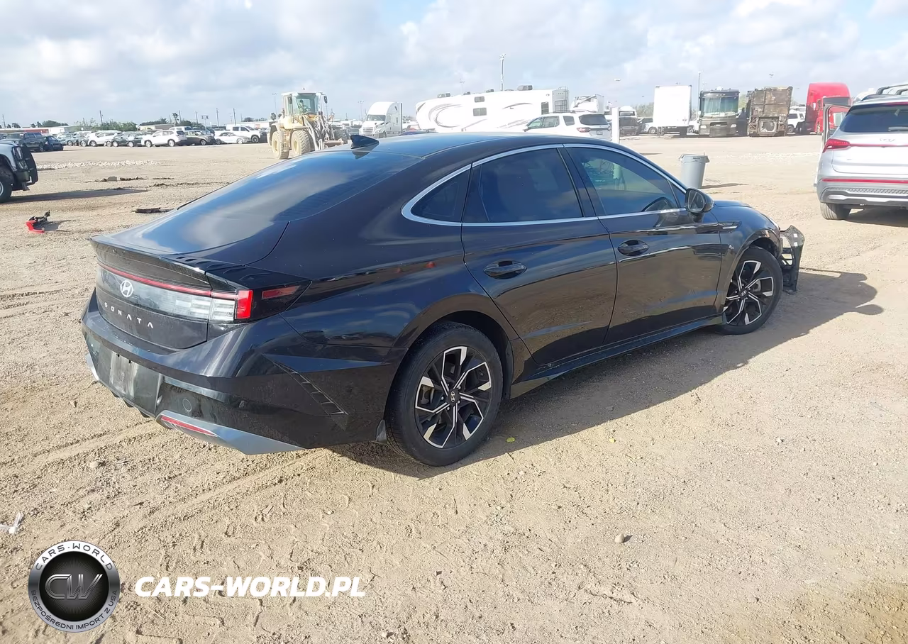 2024 Hyundai Sonata Sel VIN:KMHL64JA1RA399580 - 4