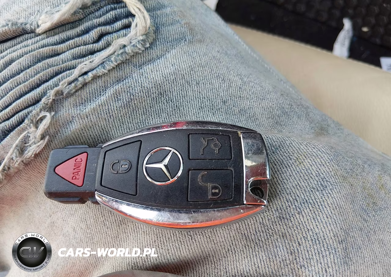2011 Mercedes-Benz Slk 350 VIN:WDBWK5JA5BF239308 - 11