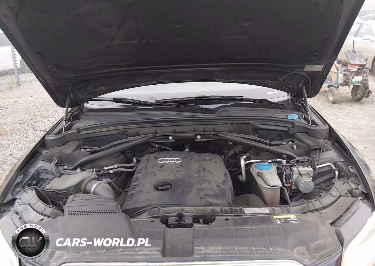 2014 Audi Q5 2.0T Premium VIN:WA1LFAFP2EA069418 - 10