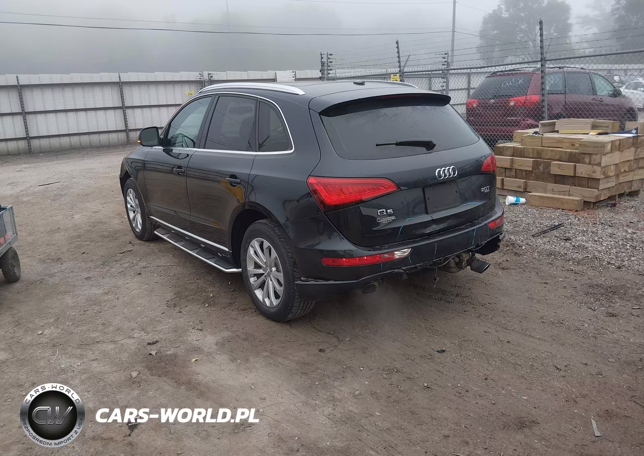 2014 Audi Q5 2.0T Premium VIN:WA1LFAFP2EA069418 - 3