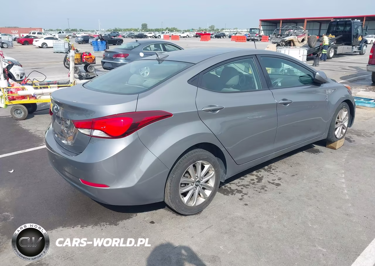 2014 Hyundai Elantra Se VIN:5NPDH4AE1EH461102 - 4