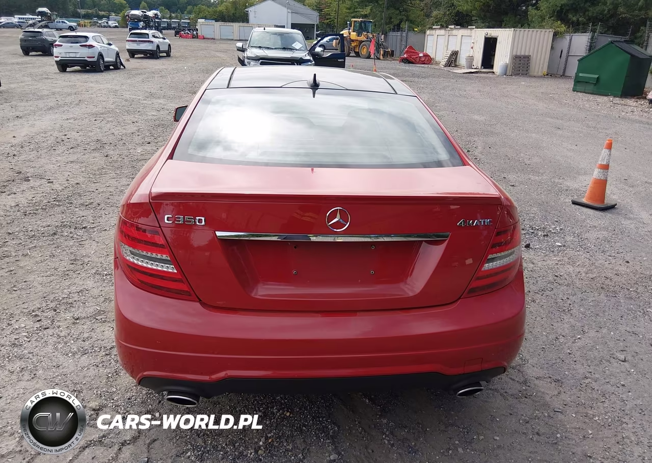 2015 Mercedes-Benz C 350 Sport 4Matic VIN:WDDGJ8JB4FG361960 - 16