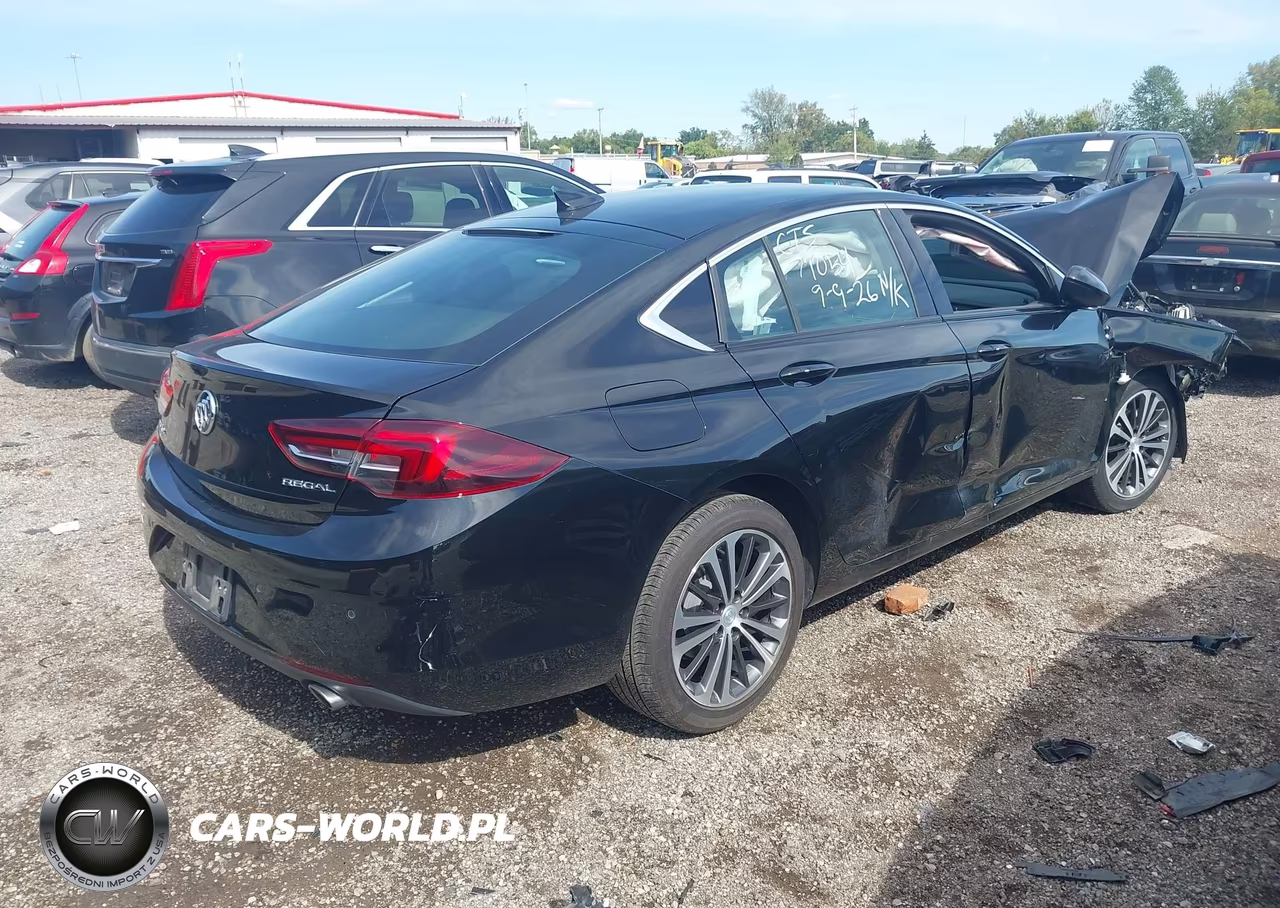 2018 Buick Regal Sportback Essence VIN:W04GP6SX5J1056612 - 4