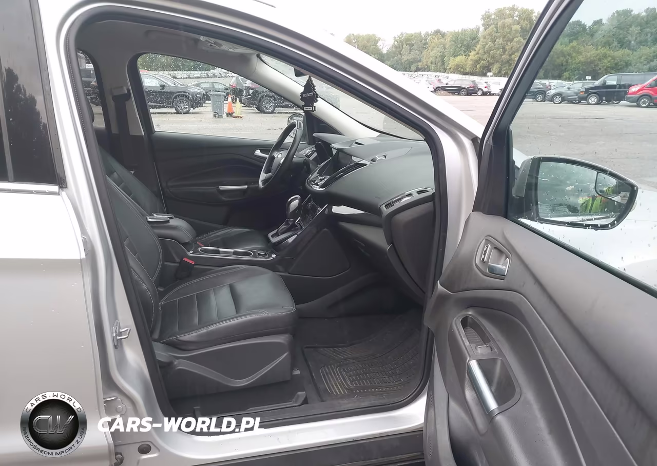 2014 Ford Escape Titanium VIN:1FMCU0JX1EUC23950 - 5