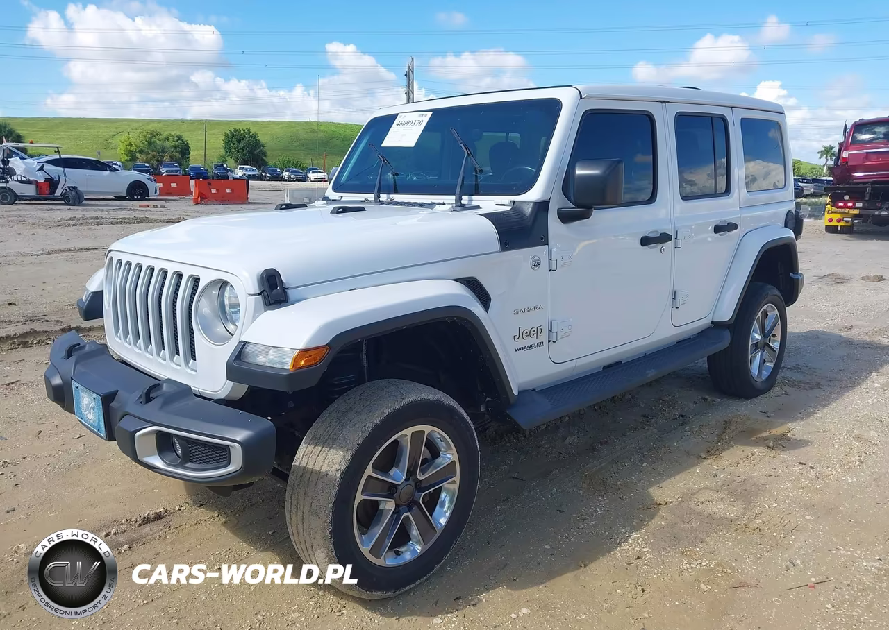 2020 Jeep Wrangler Unlimited Sahara 4X4 VIN:1C4HJXEN8LW128825 - 2
