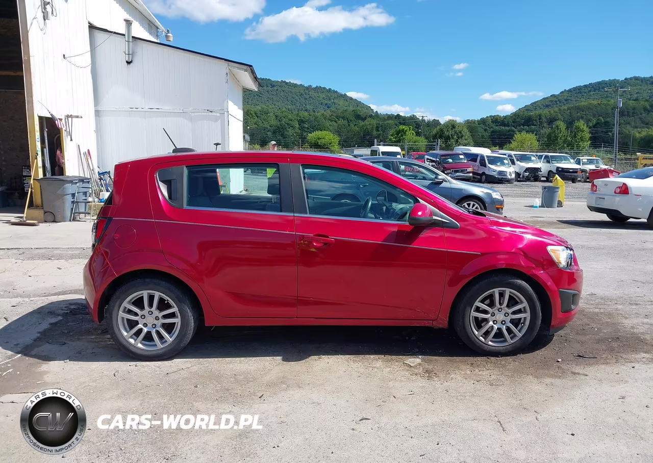 2015 Chevrolet Sonic Lt Auto VIN:1G1JC6SB9F4212886 - 13
