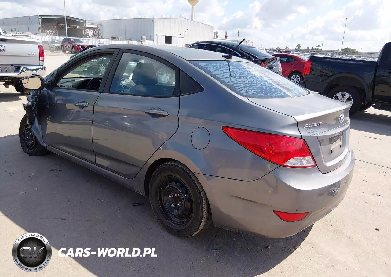 2015 Hyundai Accent Gls VIN:KMHCT4AE5FU795114 - 3