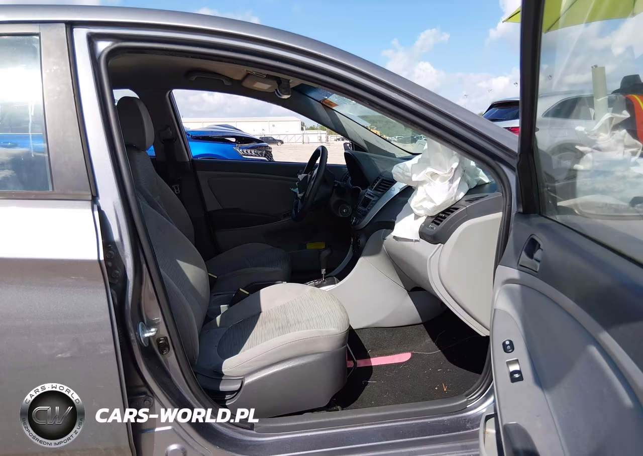 2015 Hyundai Accent Gls VIN:KMHCT4AE5FU795114 - 5