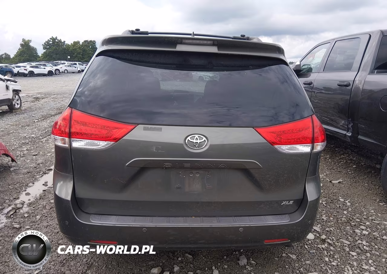 2011 Toyota Sienna Xle-Limited VIN:5TDYK3DC5BS088367 - 17