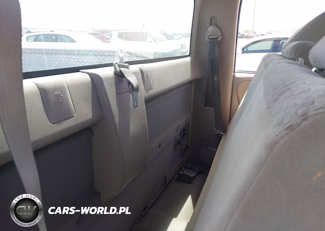 2006 Toyota Tundra VIN:5TBJU321X6S461981 - 8