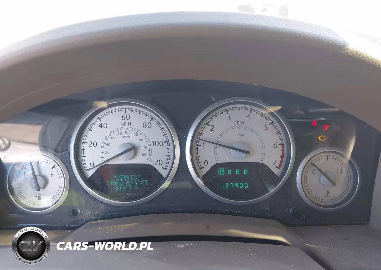 2010 Chrysler Town & Country Limited VIN:2A4RR6DX8AR215411 - 7