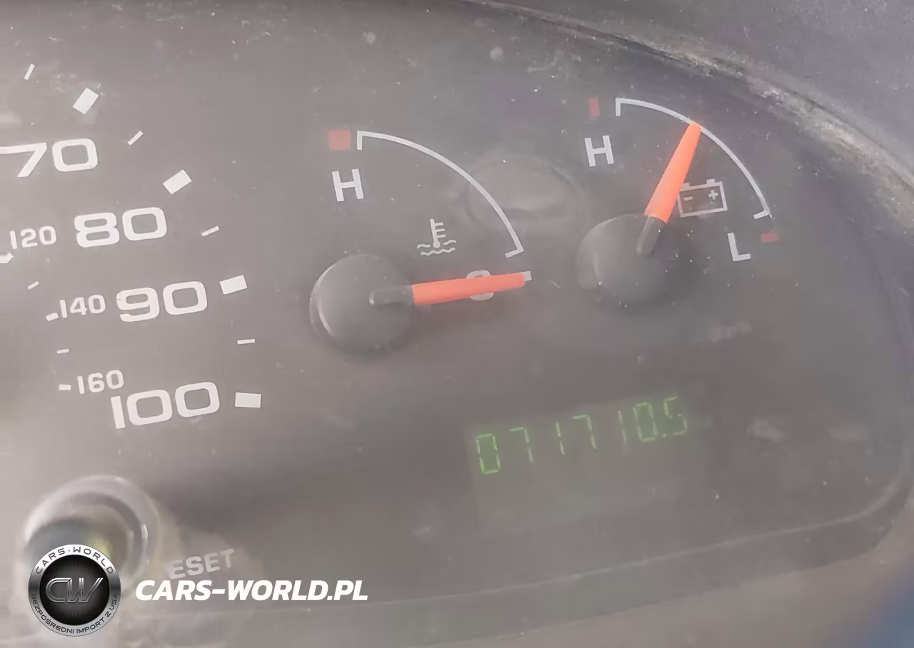2005 Ford E-350 Super Duty Xl-Xlt VIN:1FBSS31S65HA31674 - 5