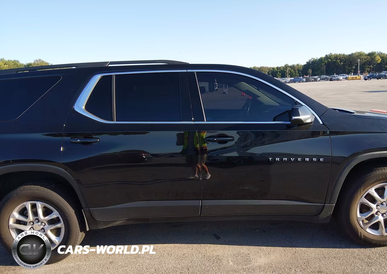 2020 Chevrolet Traverse Awd Lt Cloth VIN:1GNEVGKW5LJ259560 - 13