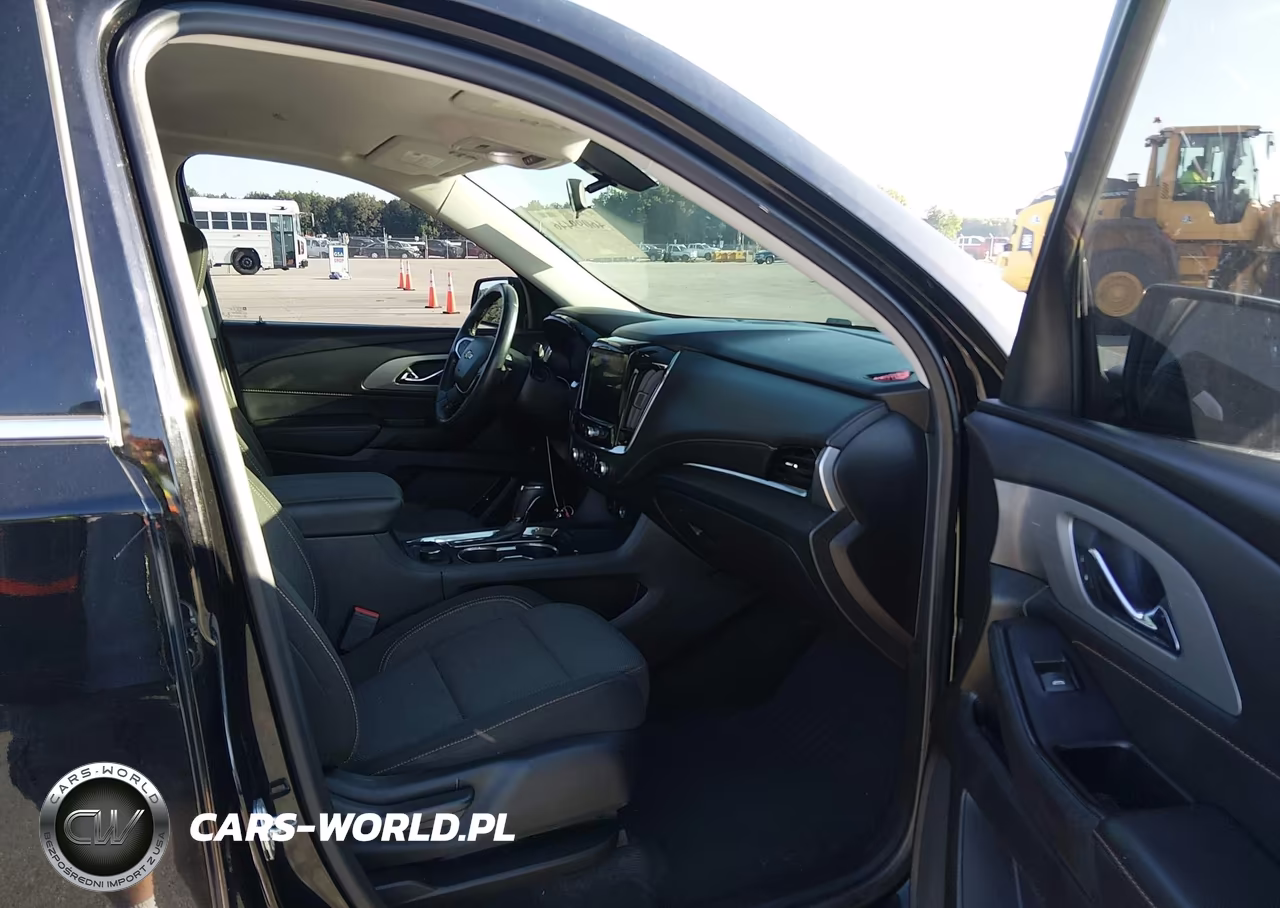 2020 Chevrolet Traverse Awd Lt Cloth VIN:1GNEVGKW5LJ259560 - 5