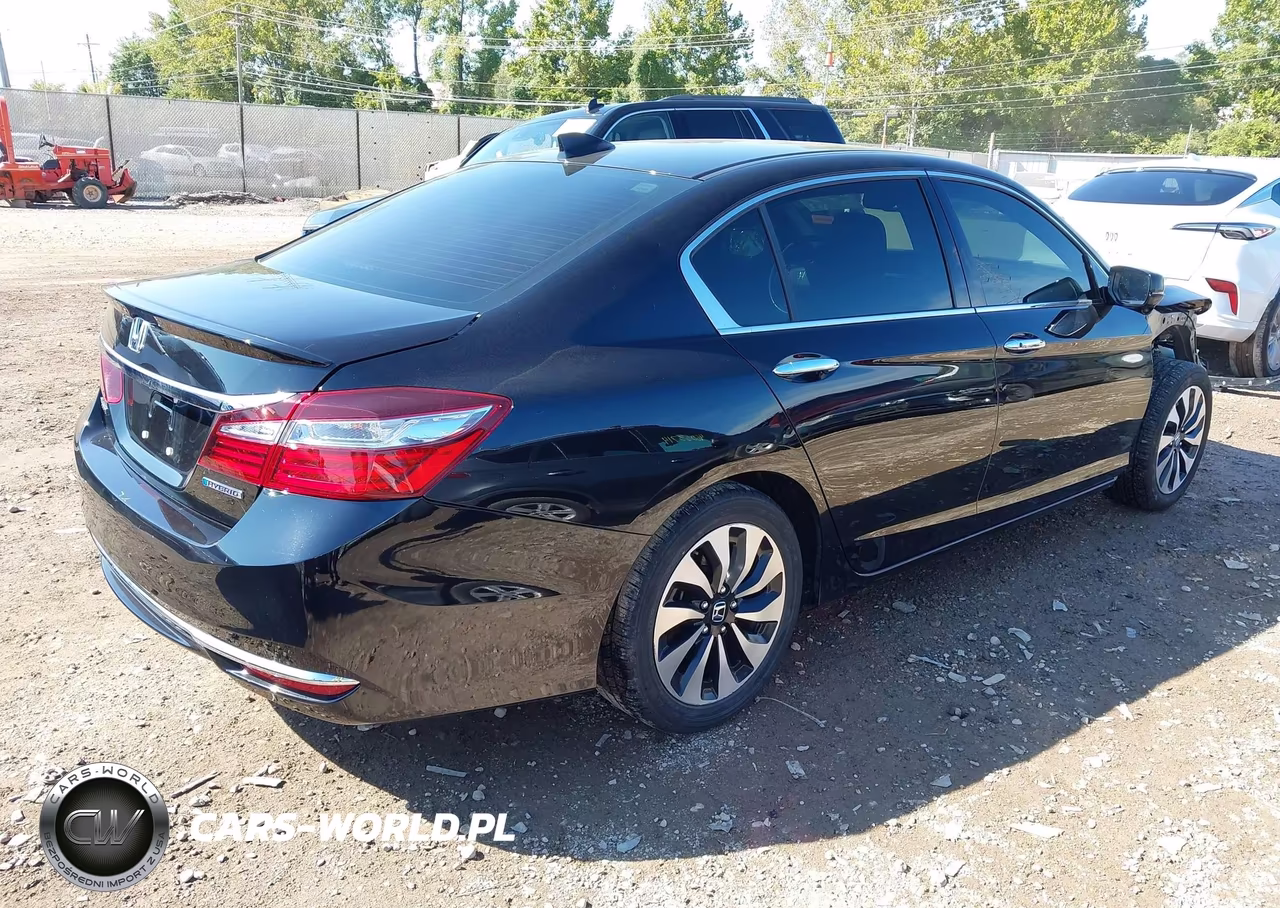 2017 Honda Accord Hybrid Ex-L VIN:JHMCR6F55HC015661 - 4