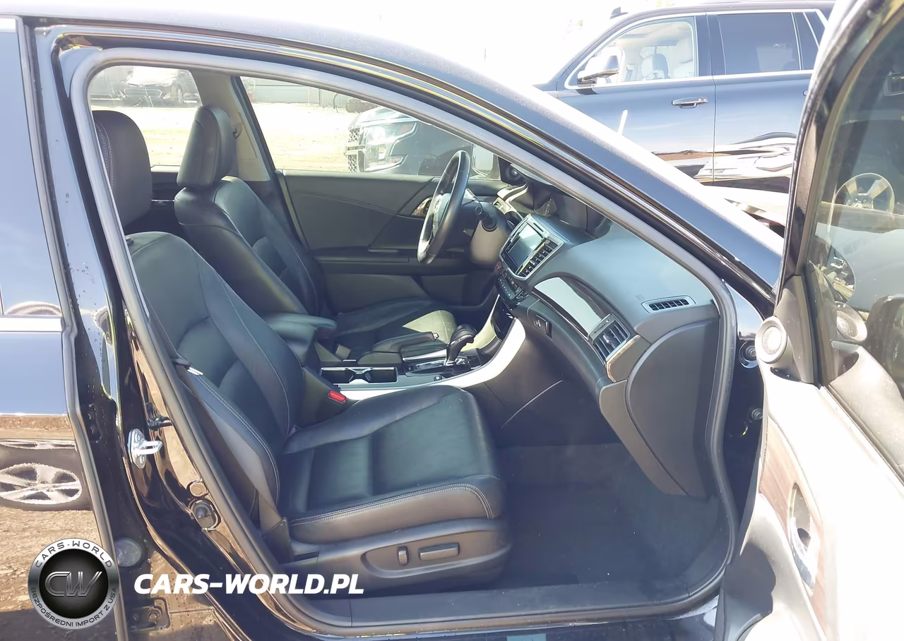 2017 Honda Accord Hybrid Ex-L VIN:JHMCR6F55HC015661 - 5
