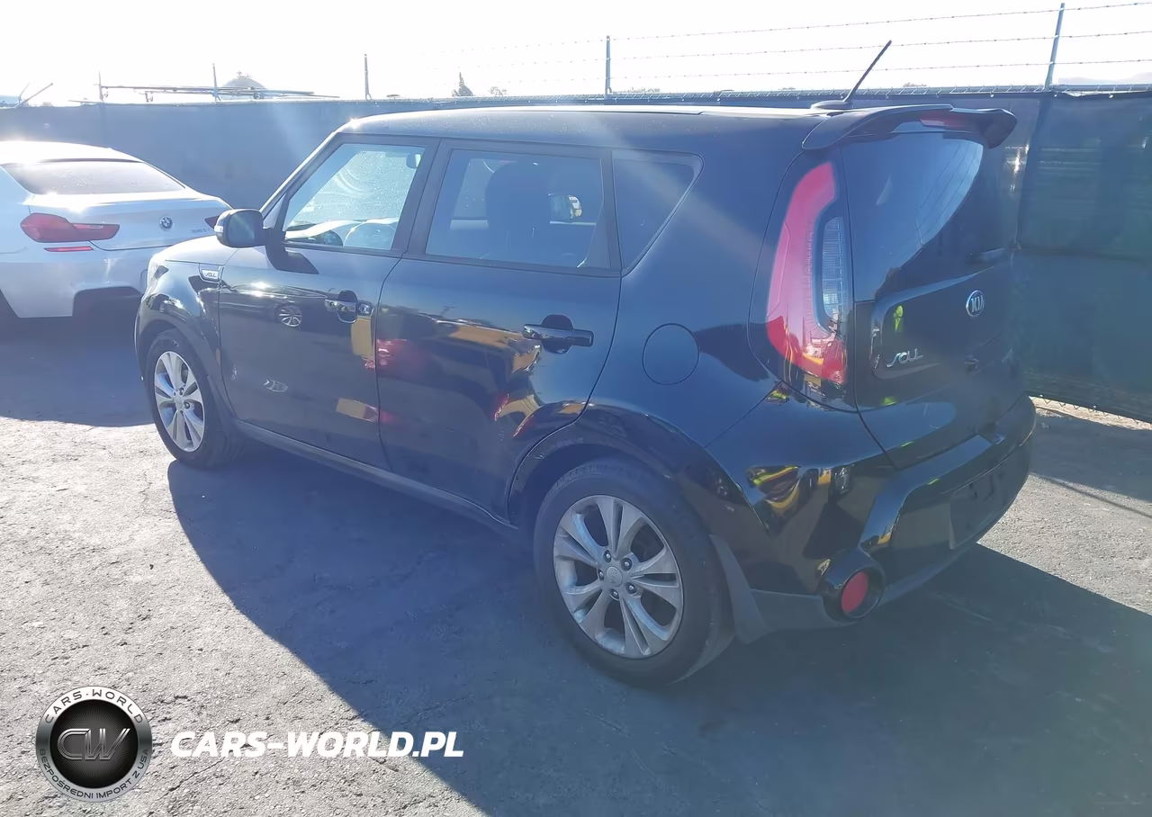 2016 Kia Soul ! VIN:KNDJX3A59G7317885 - 3