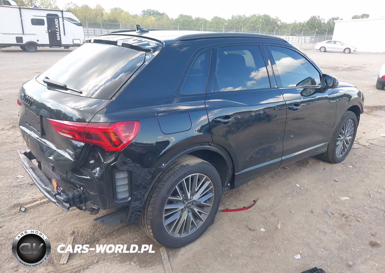 2023 Audi Q3 Premium 40 Tfsi Quattro Tiptronic VIN:WA1AUCF3XP1124495 - 4