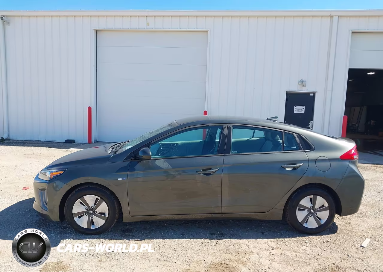 2020 Hyundai Ioniq Hybrid Blue VIN:KMHC65LC1LU221694 - 15