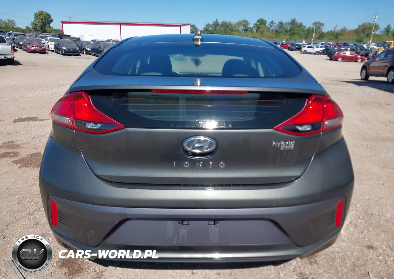 2020 Hyundai Ioniq Hybrid Blue VIN:KMHC65LC1LU221694 - 17