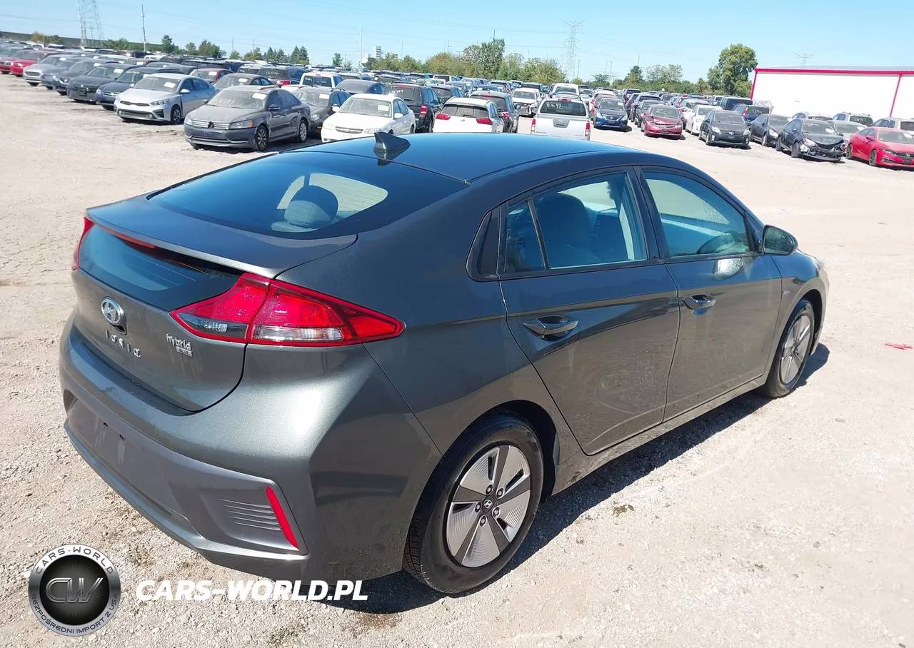 2020 Hyundai Ioniq Hybrid Blue VIN:KMHC65LC1LU221694 - 4