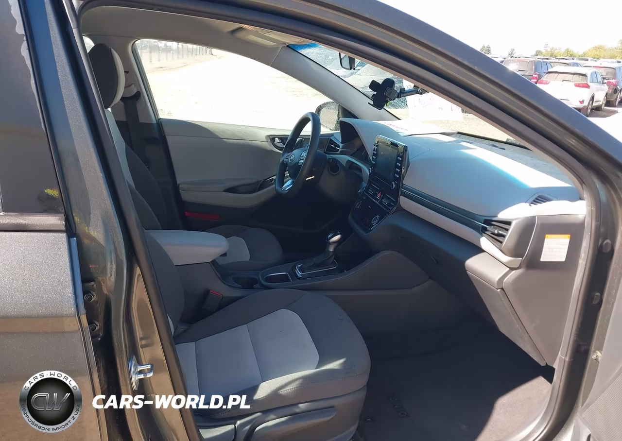 2020 Hyundai Ioniq Hybrid Blue VIN:KMHC65LC1LU221694 - 5