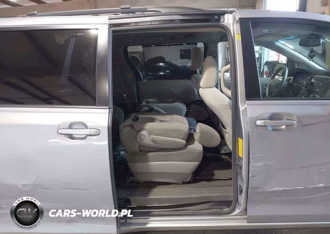 2011 Toyota Sienna Le V6 VIN:5TDKK3DC4BS016159 - 8
