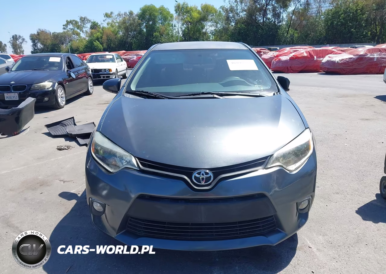 2015 Toyota Corolla Le VIN:5YFBURHEXFP186467 - 12