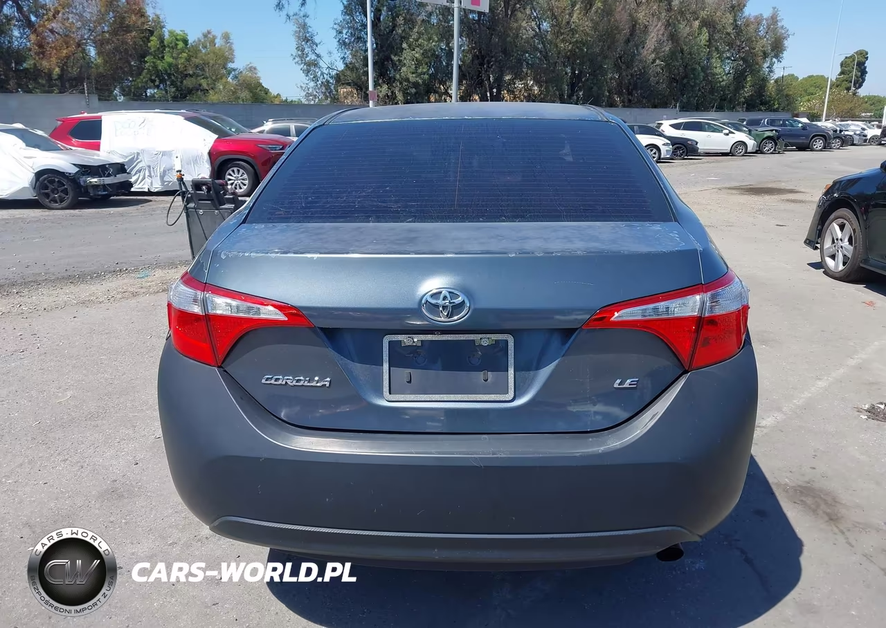 2015 Toyota Corolla Le VIN:5YFBURHEXFP186467 - 16