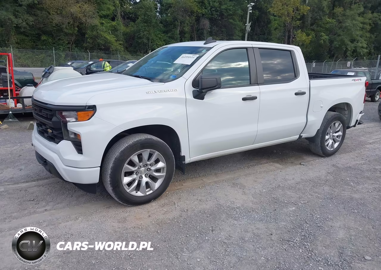 2022 Chevrolet Silverado 1500 4Wd Short Bed Custom VIN:3GCPDBEK2NG500396 - 2