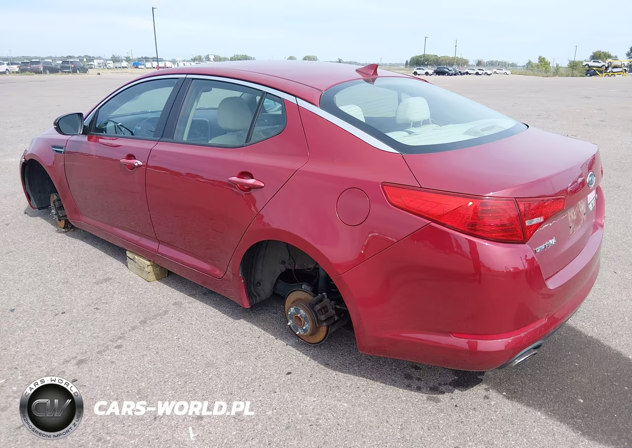 2011 Kia Optima Lx VIN:KNAGM4A73B5067832 - 3