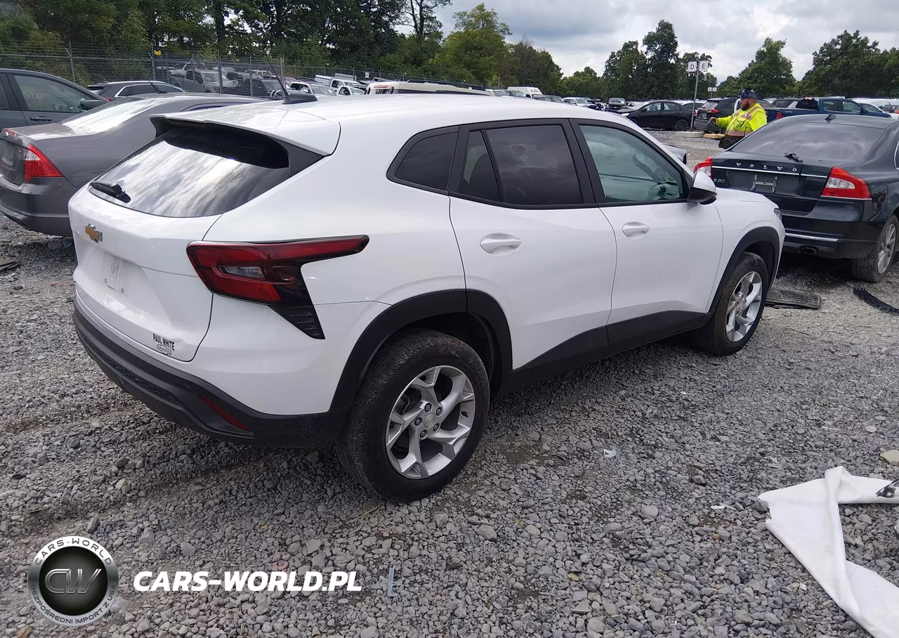 2024 Chevrolet Trax Fwd Sp VIN:KL77LFE21RC075270 - 4