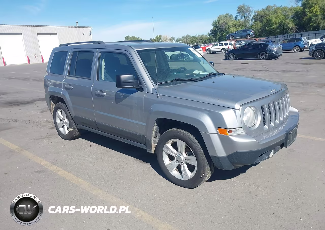 2016 Jeep Patriot Latitude – zdjęcie 1 z 16