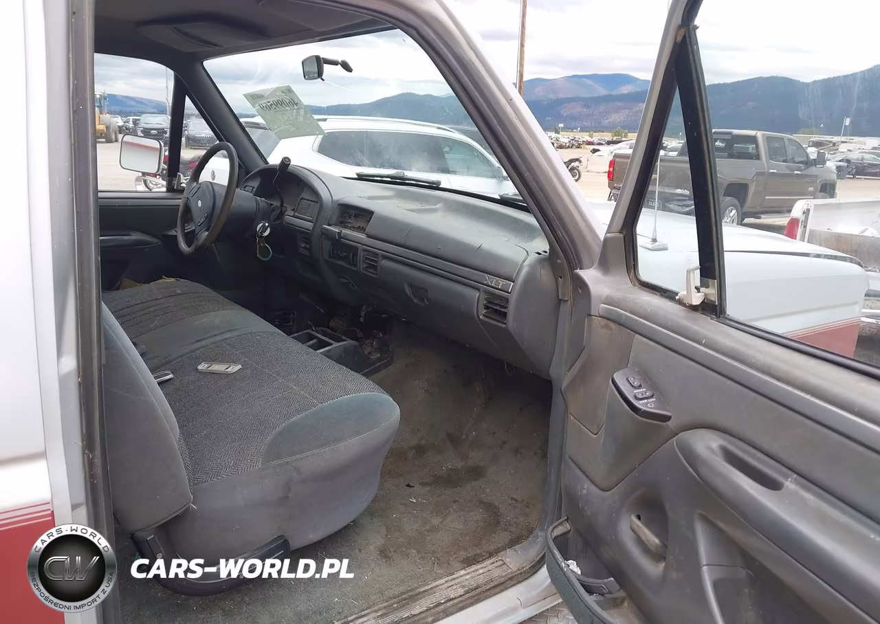 1992 Ford F250 VIN:1FTHX26G8NKB35513 - 5