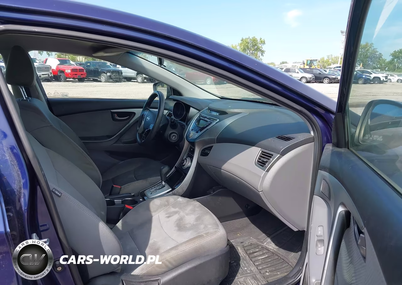 2011 Hyundai Elantra Gls VIN:5NPDH4AE3BH006358 - 5