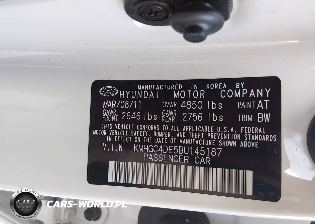 2011 Hyundai Genesis 3.8 VIN:KMHGC4DE5BU145187 - 9