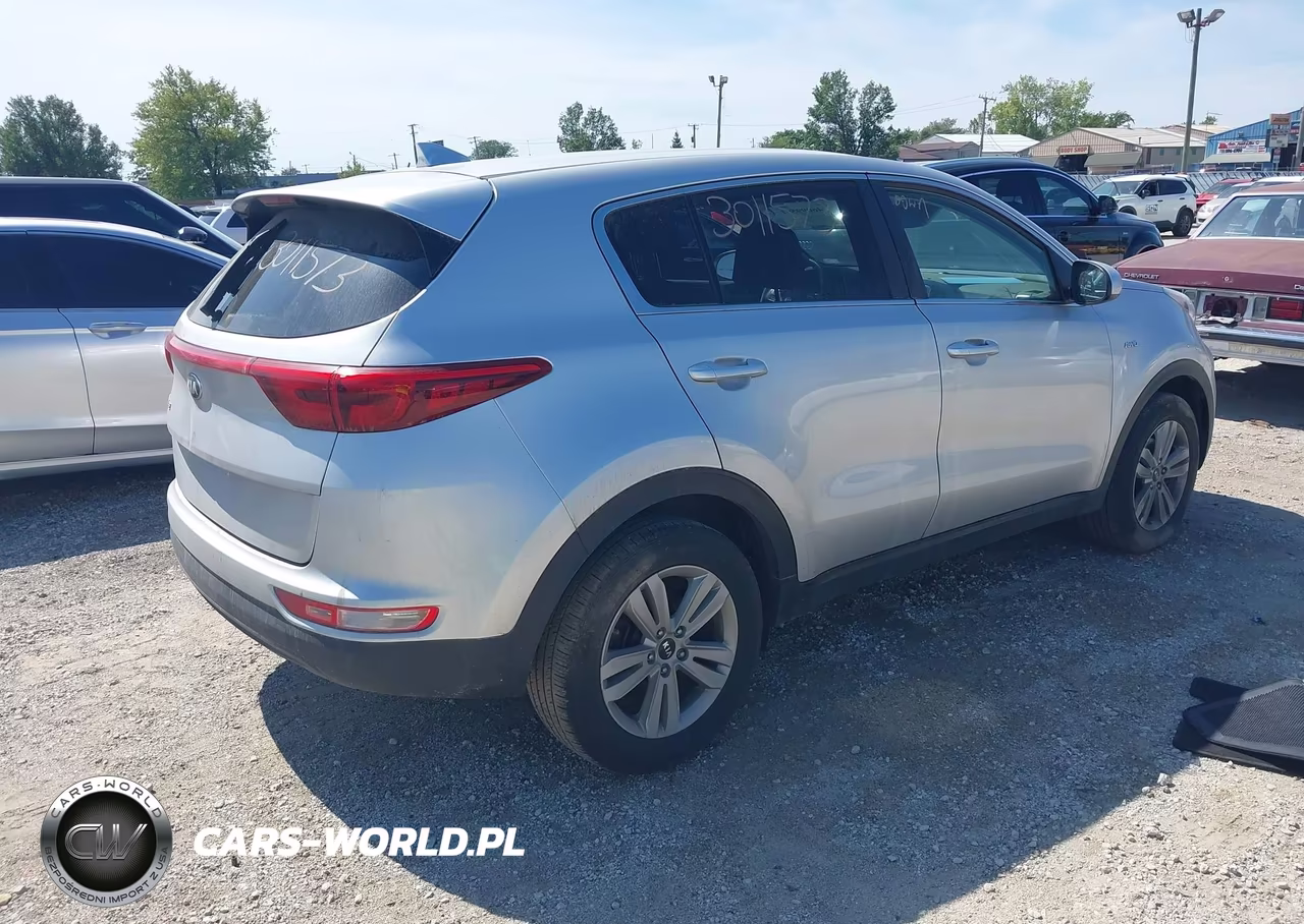 2017 Kia Sportage Lx VIN:KNDPMCAC7H7238878 - 4