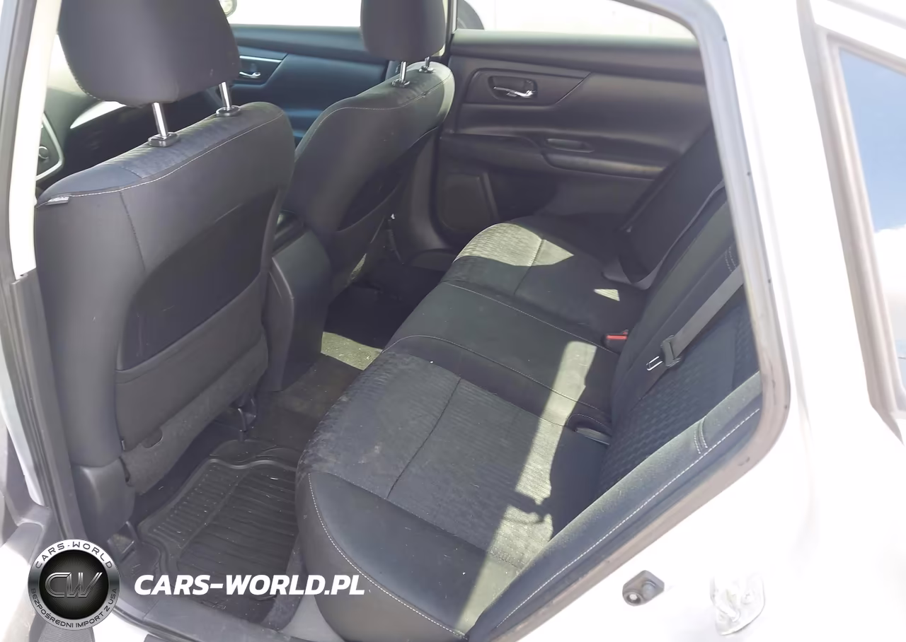 2018 Nissan Altima 2.5 S VIN:1N4AL3AP6JC114924 - 8