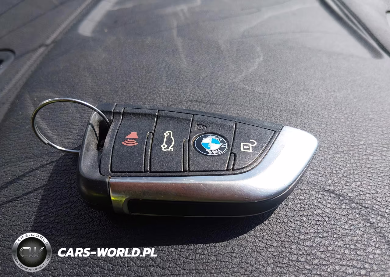 2018 BMW X2 VIN:WBXYJ3C36JEJ91213 - 11