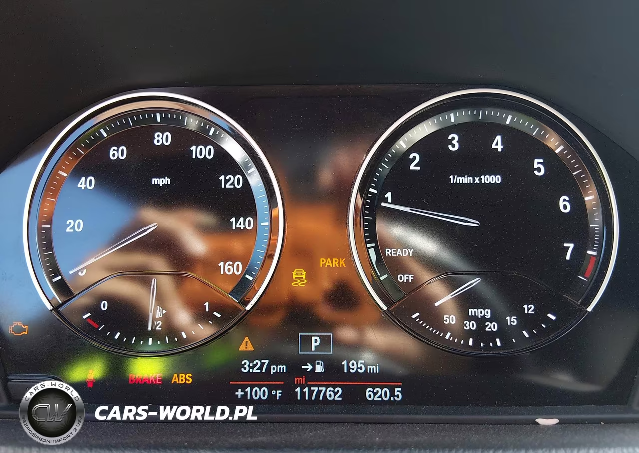 2018 BMW X2 VIN:WBXYJ3C36JEJ91213 - 7