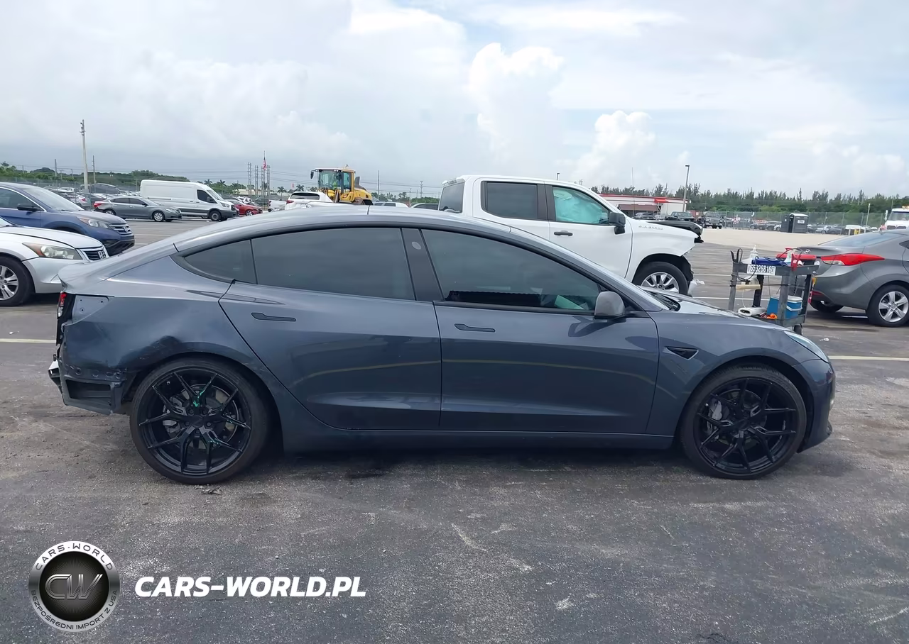 2022 Tesla Model 3 Long Range Dual Motor All-Wheel Drive VIN:5YJ3E1EB5NF115426 - 14