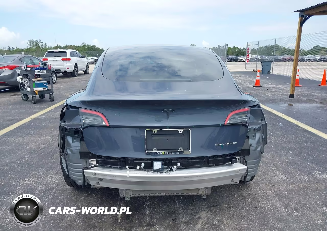 2022 Tesla Model 3 Long Range Dual Motor All-Wheel Drive VIN:5YJ3E1EB5NF115426 - 17