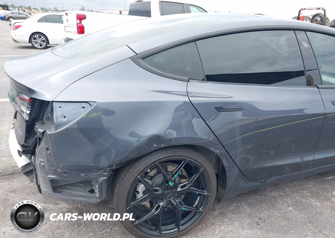 2022 Tesla Model 3 Long Range Dual Motor All-Wheel Drive VIN:5YJ3E1EB5NF115426 - 6